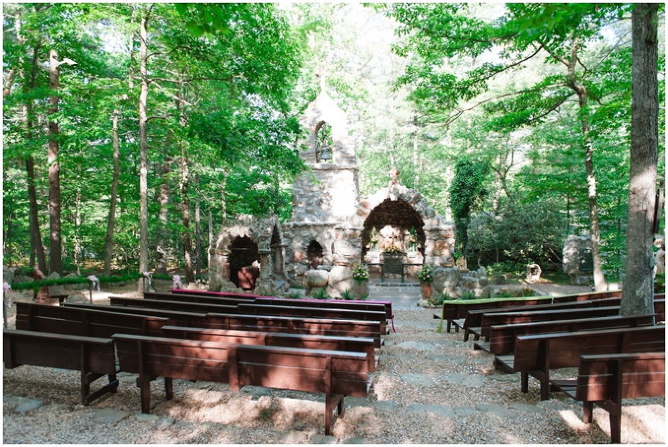 Lindsay & Jack wedding at Shrine Mont-7183.jpg