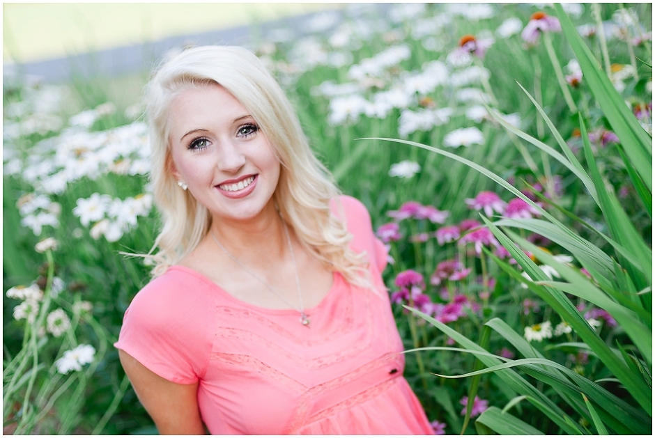Loni-Senior Portraits-9035.jpg