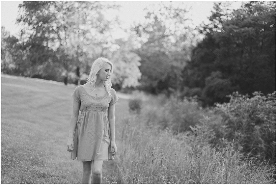 Loni-Senior Portraits-9087-2.jpg