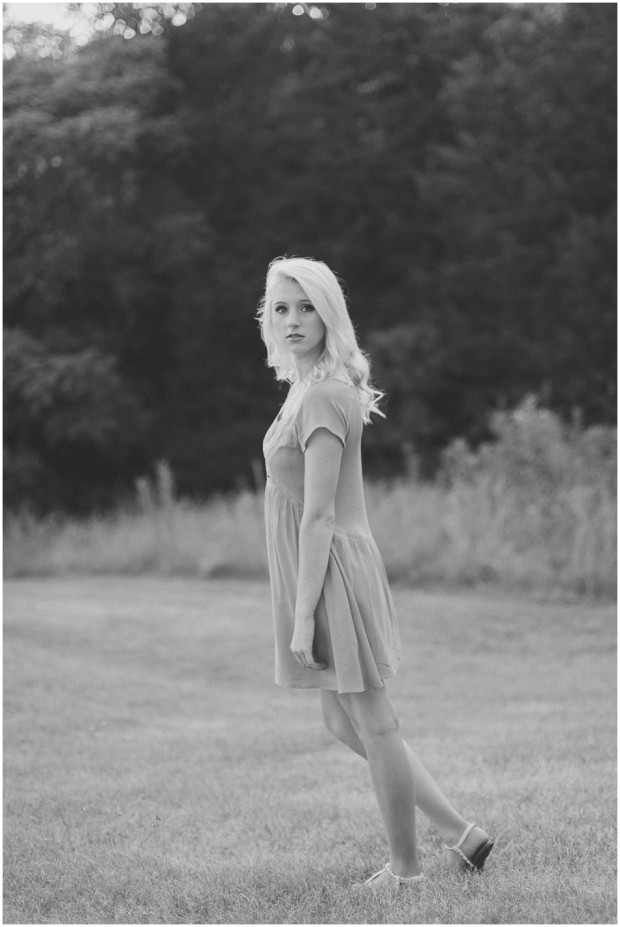 Loni-Senior-Portraits-9126.jpg