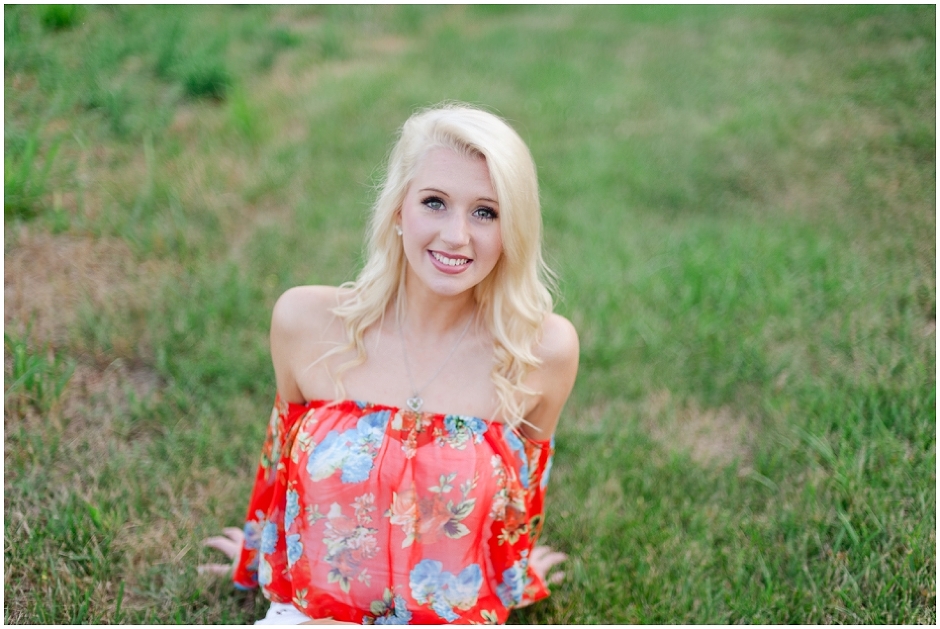 Loni-Senior Portraits-9226.jpg