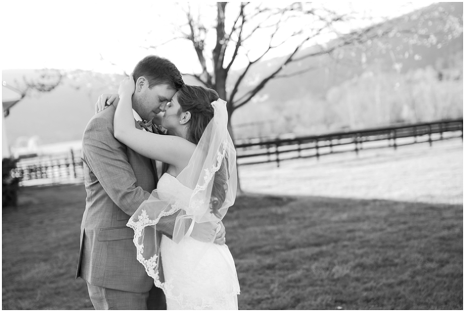 King Family Vineyard Wedding - Amanda and Zach-9156-2.jpg
