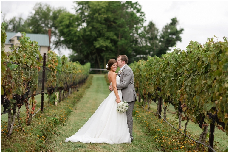 Old-House-Vineyards-Wedding-Ali-and-Zach-9112.jpg