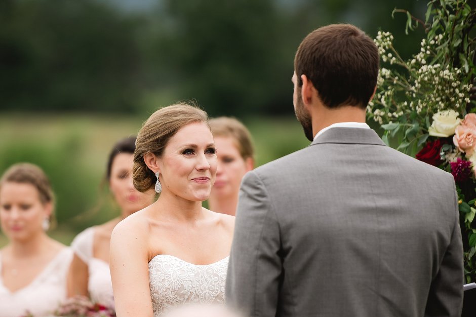 bride saying her vowels