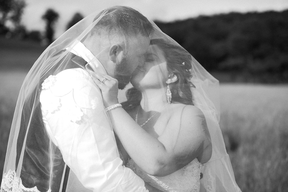 Kelsey and Robert-8934.jpg