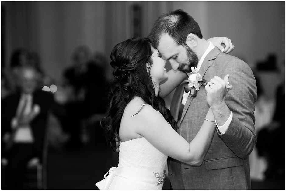 Up close first dance at Early mountain vineyards