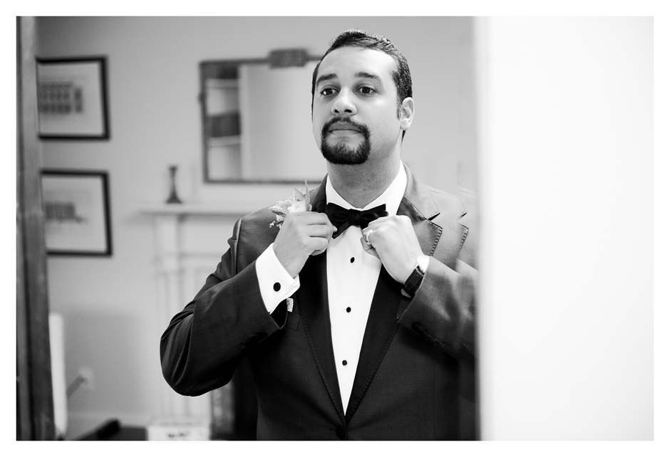groom detail getting ready shot during va wedding in charlottesville
