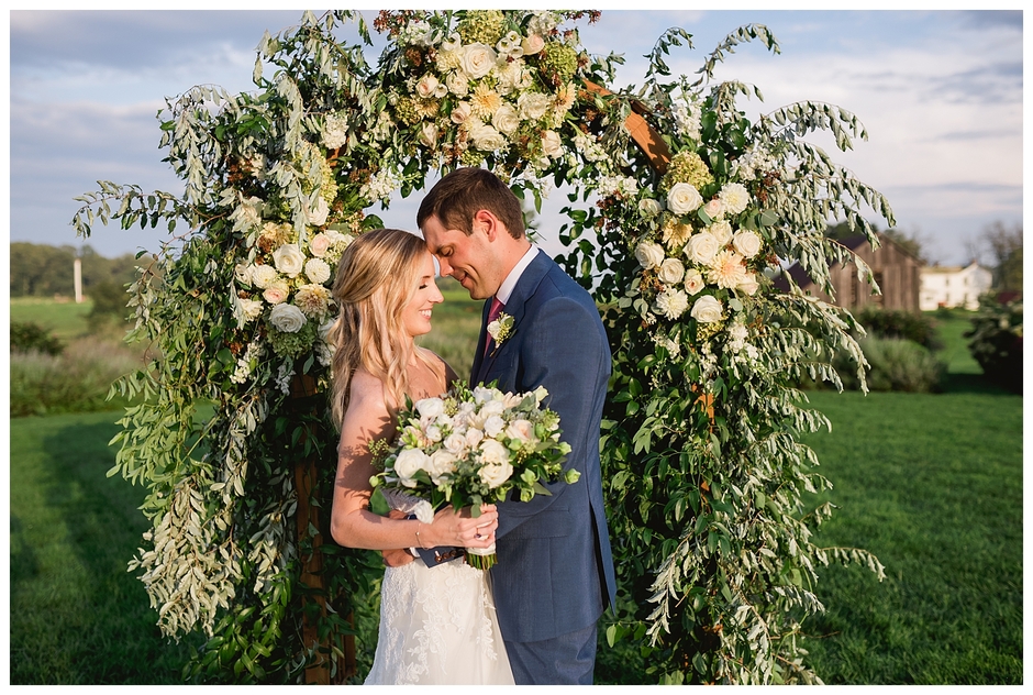 Early Mountain Vineyards Wedding - Chelsea and John-9310.jpg