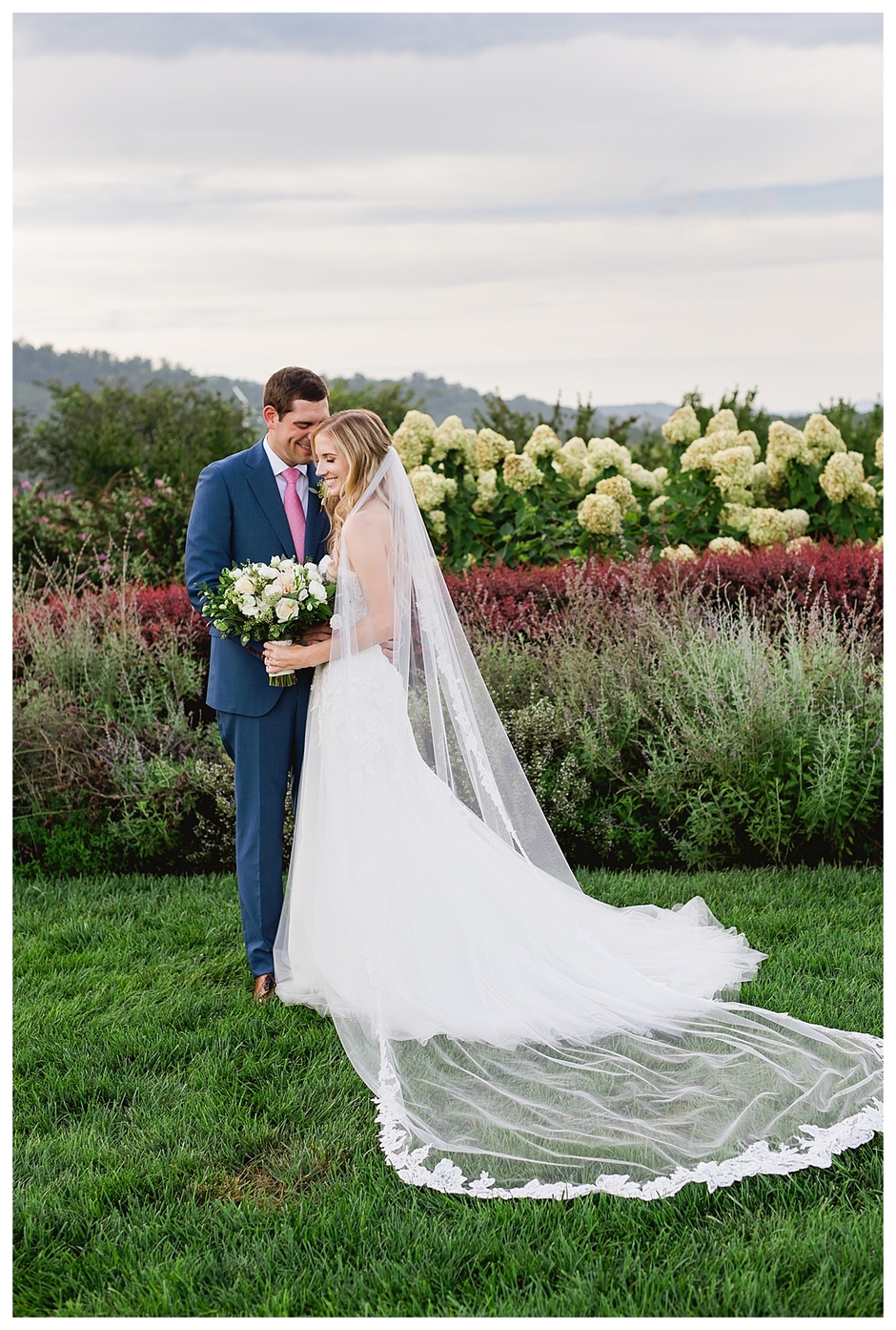 Early Mountain Vineyards Wedding - Chelsea and John-9807.jpg