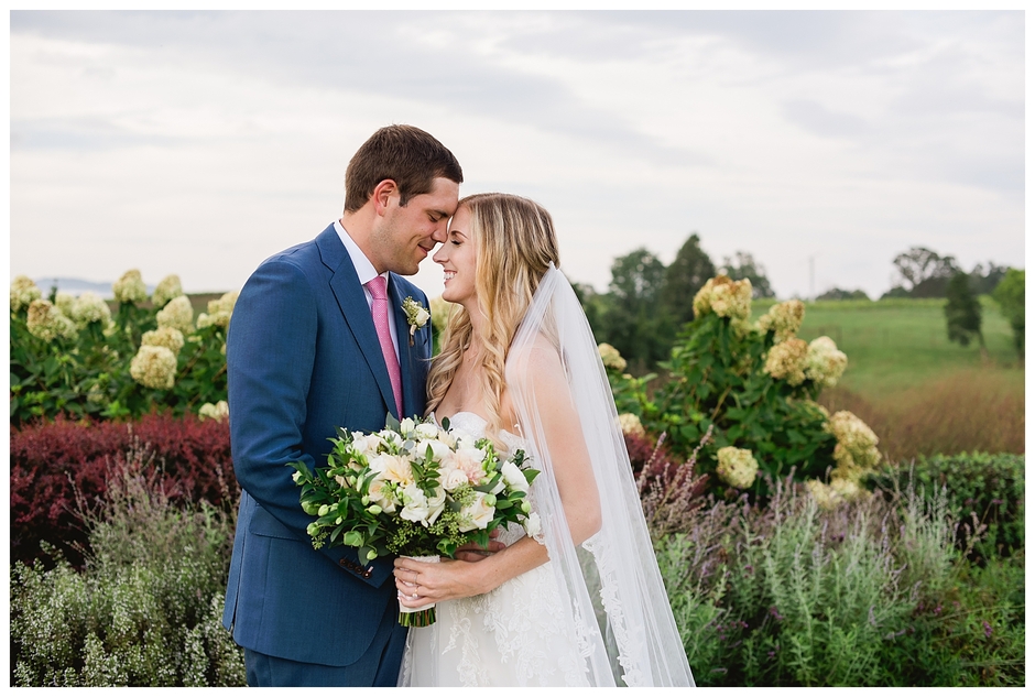 Early Mountain Vineyards Wedding - Chelsea and John-9819.jpg